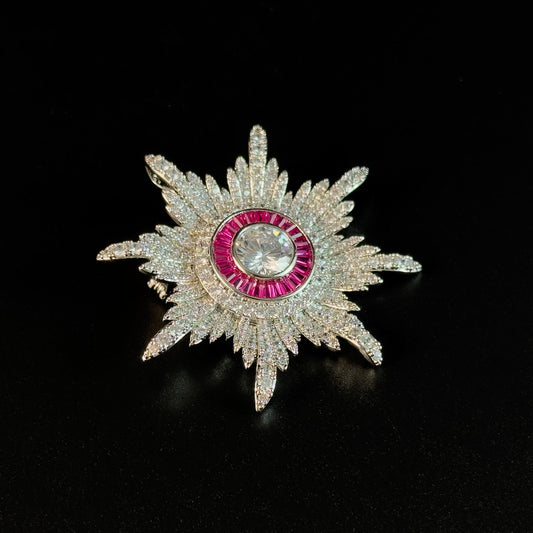 Sparkling Eight-Pointed Star Brooch