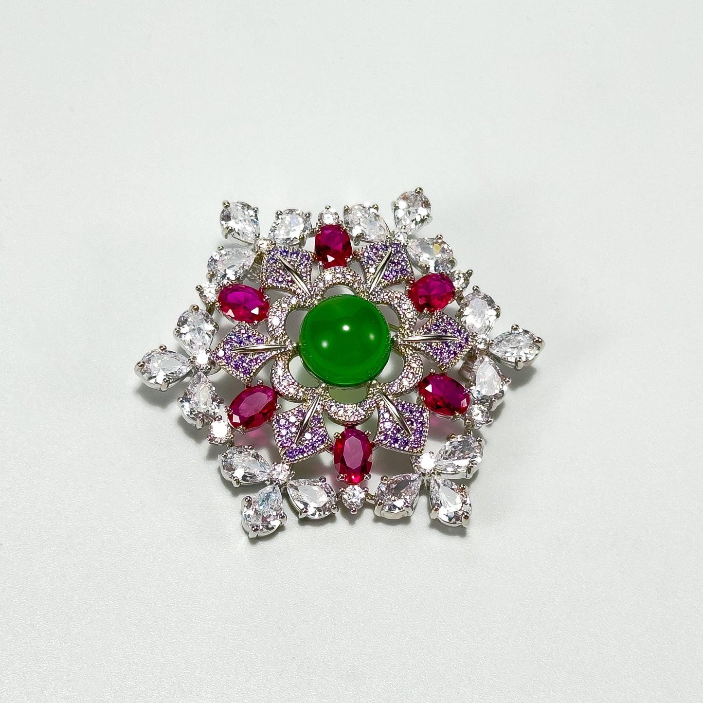 Court-Style Emerald Snowflake Brooch