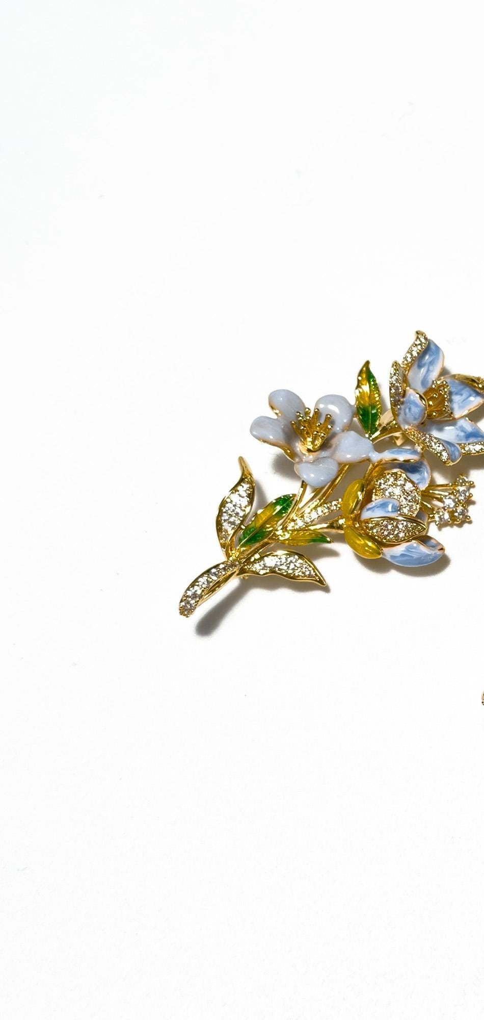 Anaxibia · Azure French Begonia Bouquet Brooch