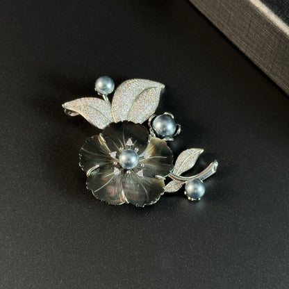 Gray Pearl Flower Brooch