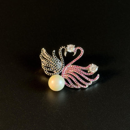 Double Swan Brooch