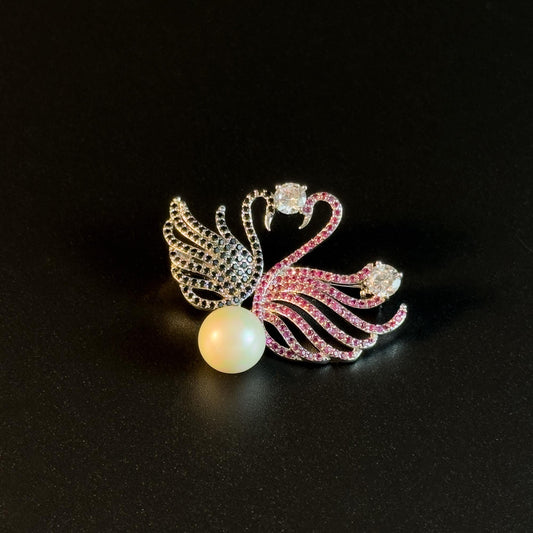 Double Swan Brooch