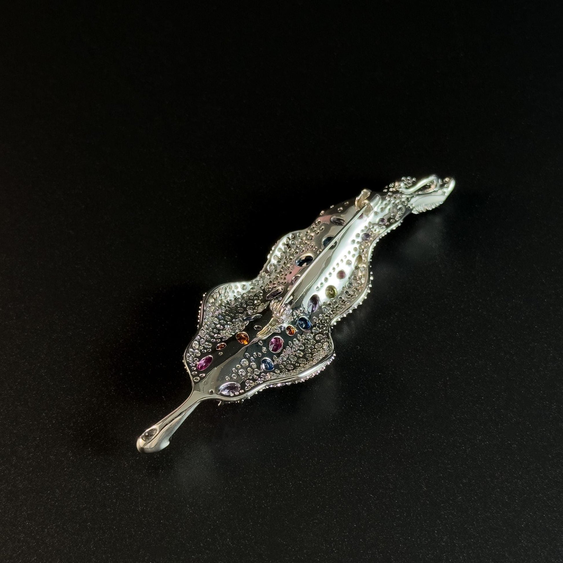 Silver-Based Rhinestone Leaf Brooch