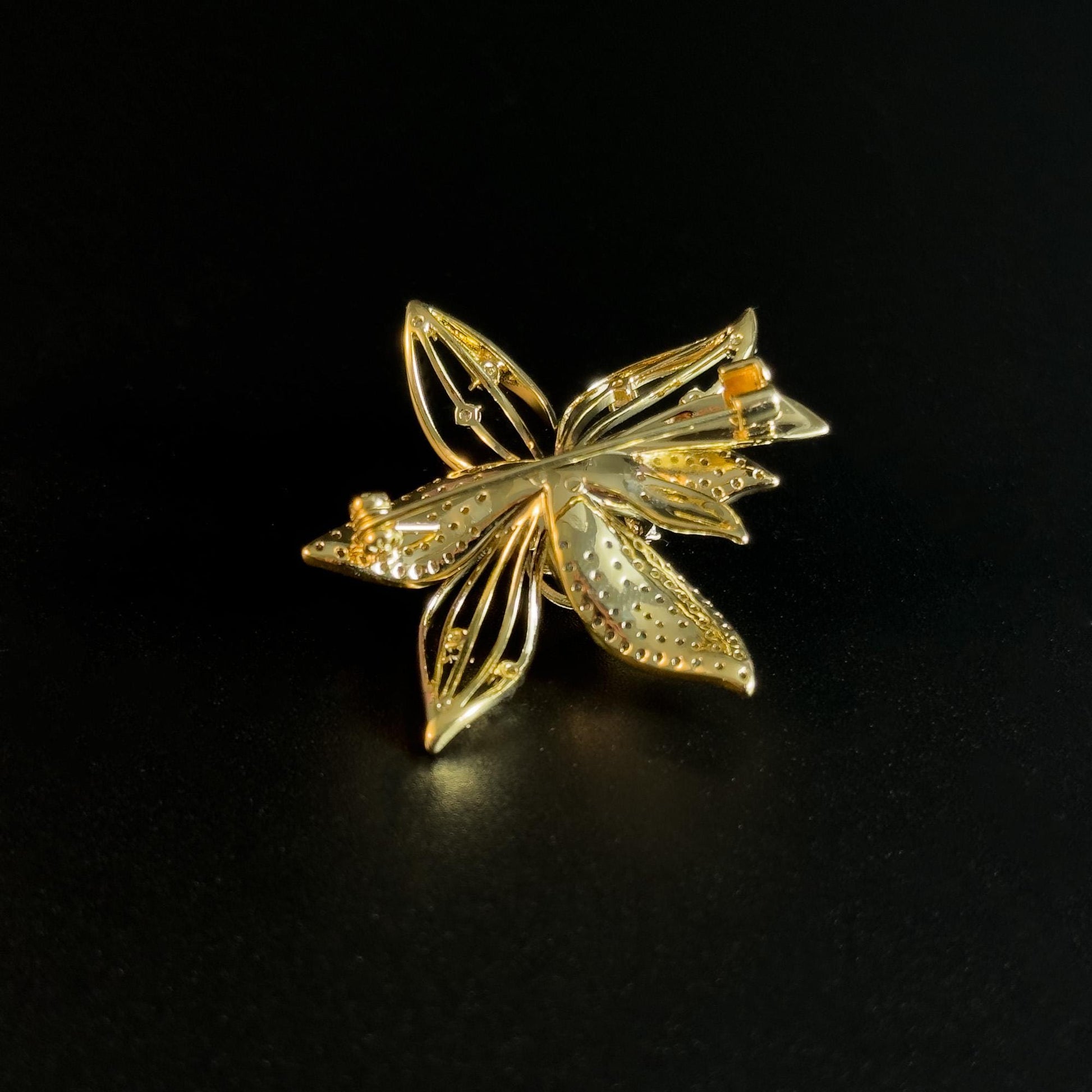 Rhinestone Flower Brooch
