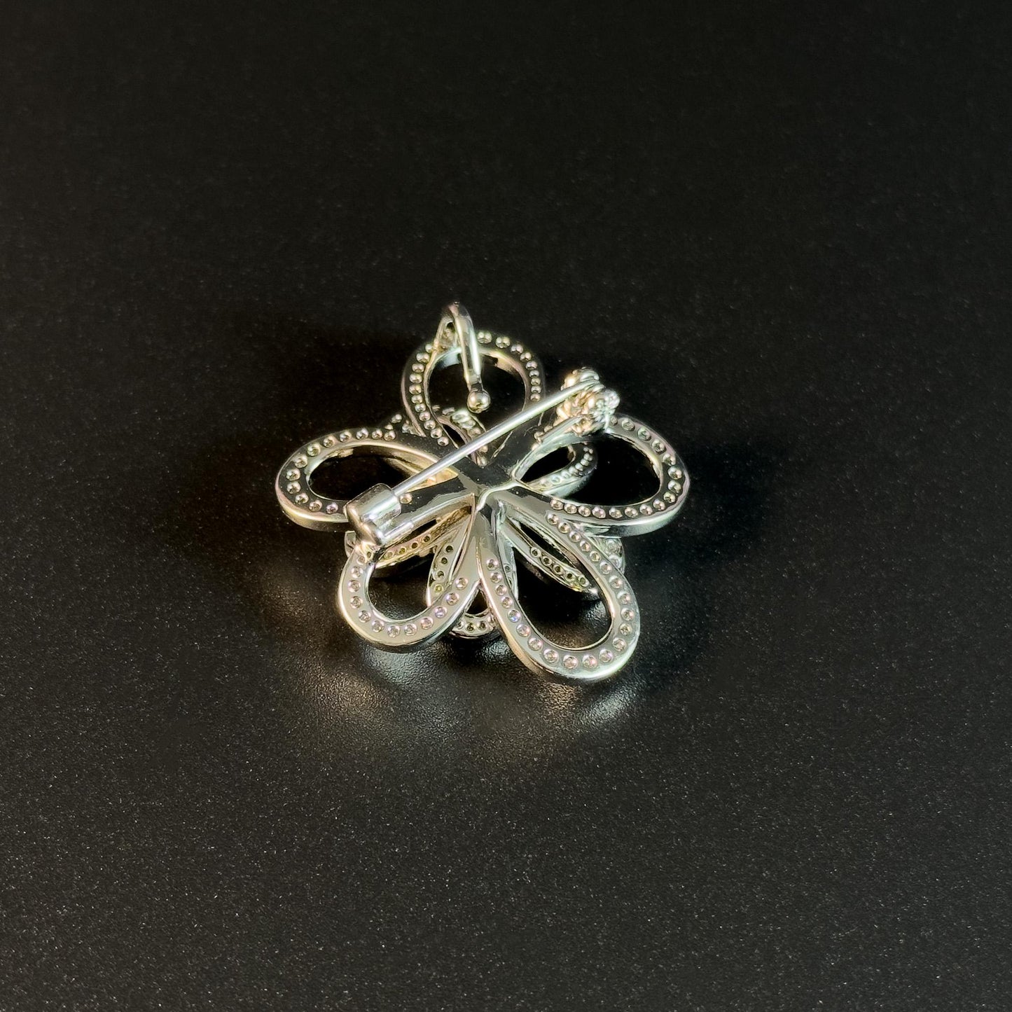 Silver Openwork Rhinestone Flower Brooch