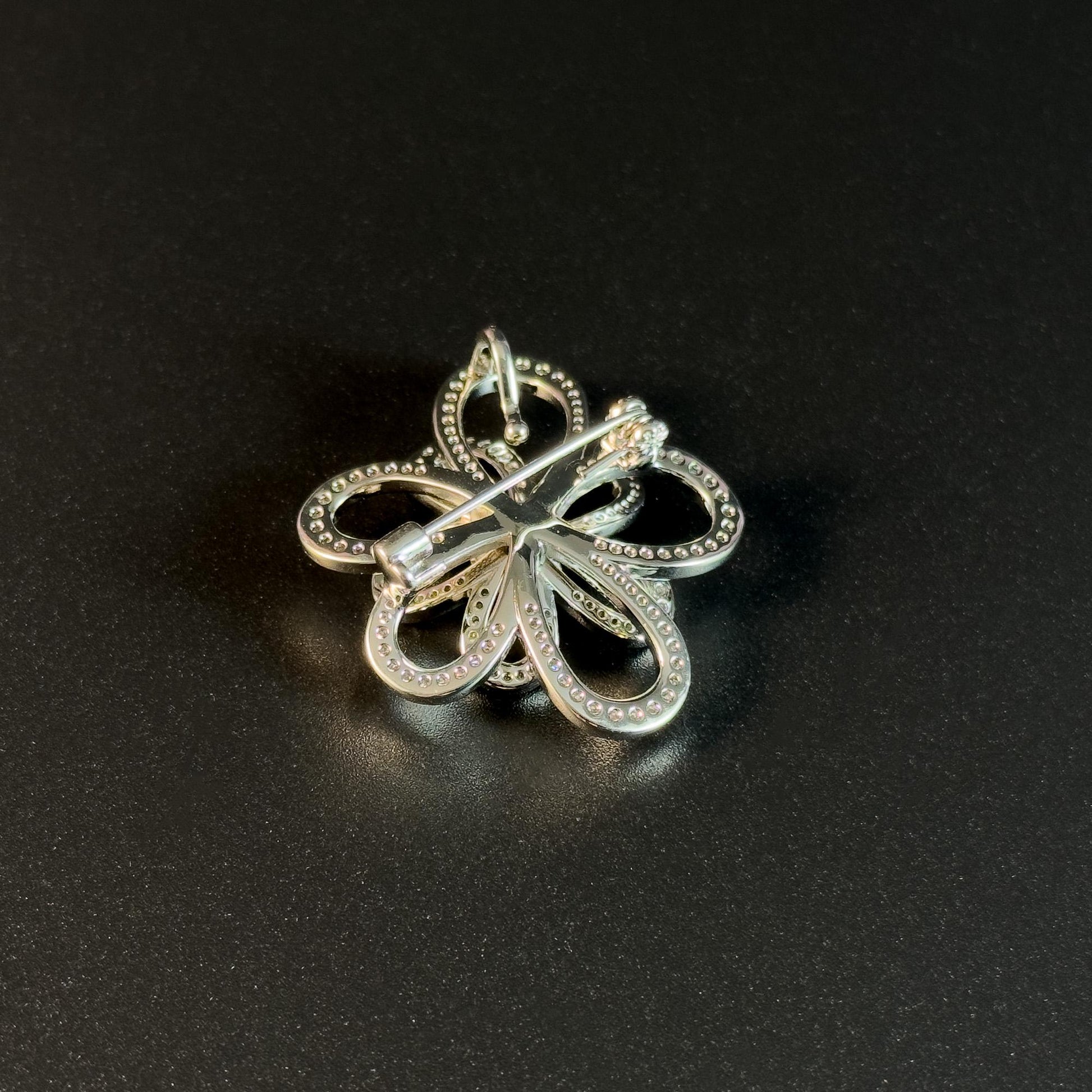 Silver Openwork Rhinestone Flower Brooch