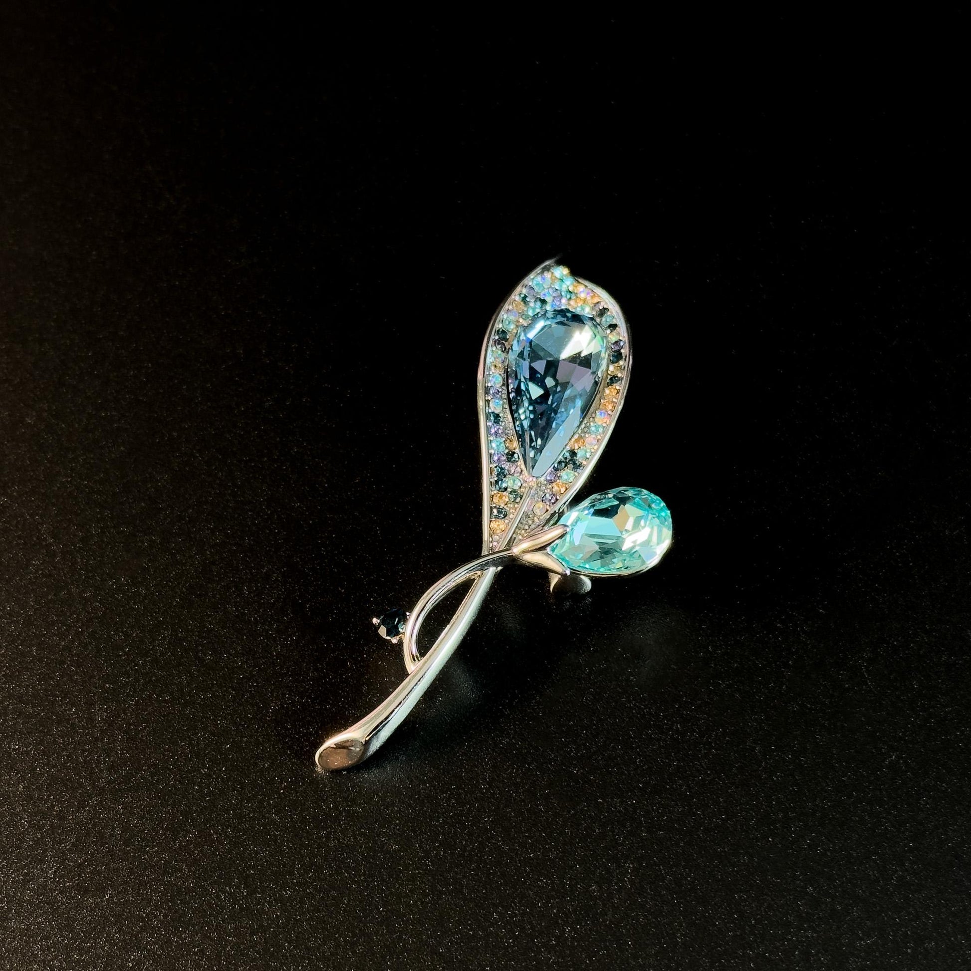Blue Leaf-Shaped Crystal Brooch