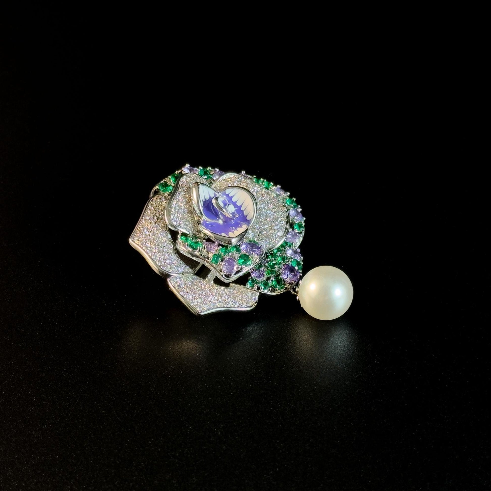 Rose Pearl Rhinestone Brooch Pendant