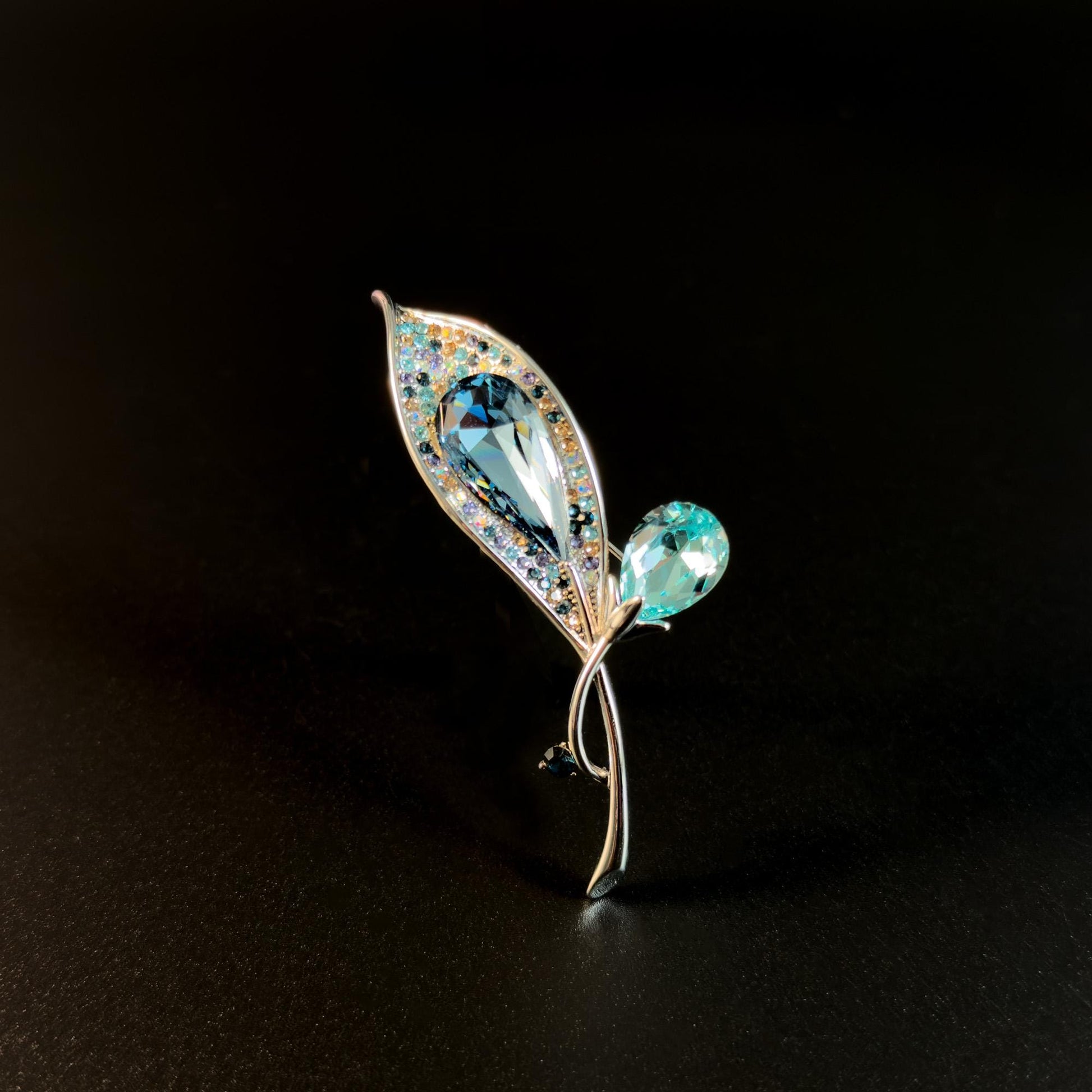 Blue Leaf-Shaped Crystal Brooch