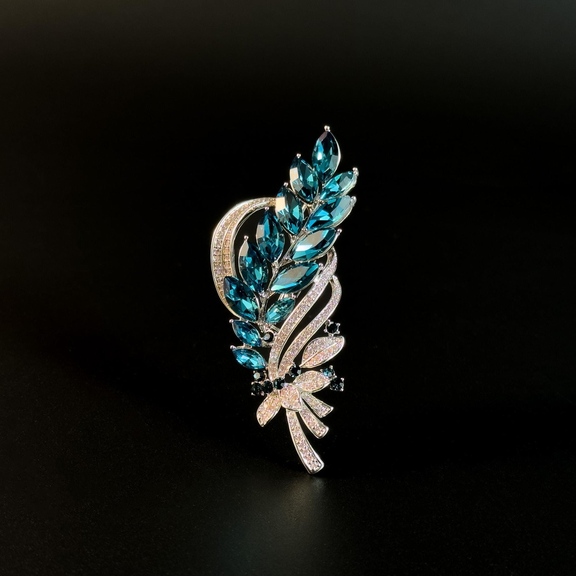 Blue Wheat Ear Brooch