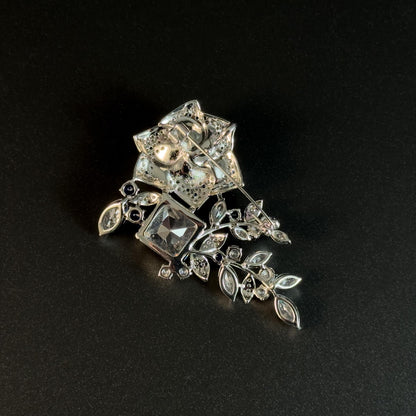 Rose-Shaped Brooch