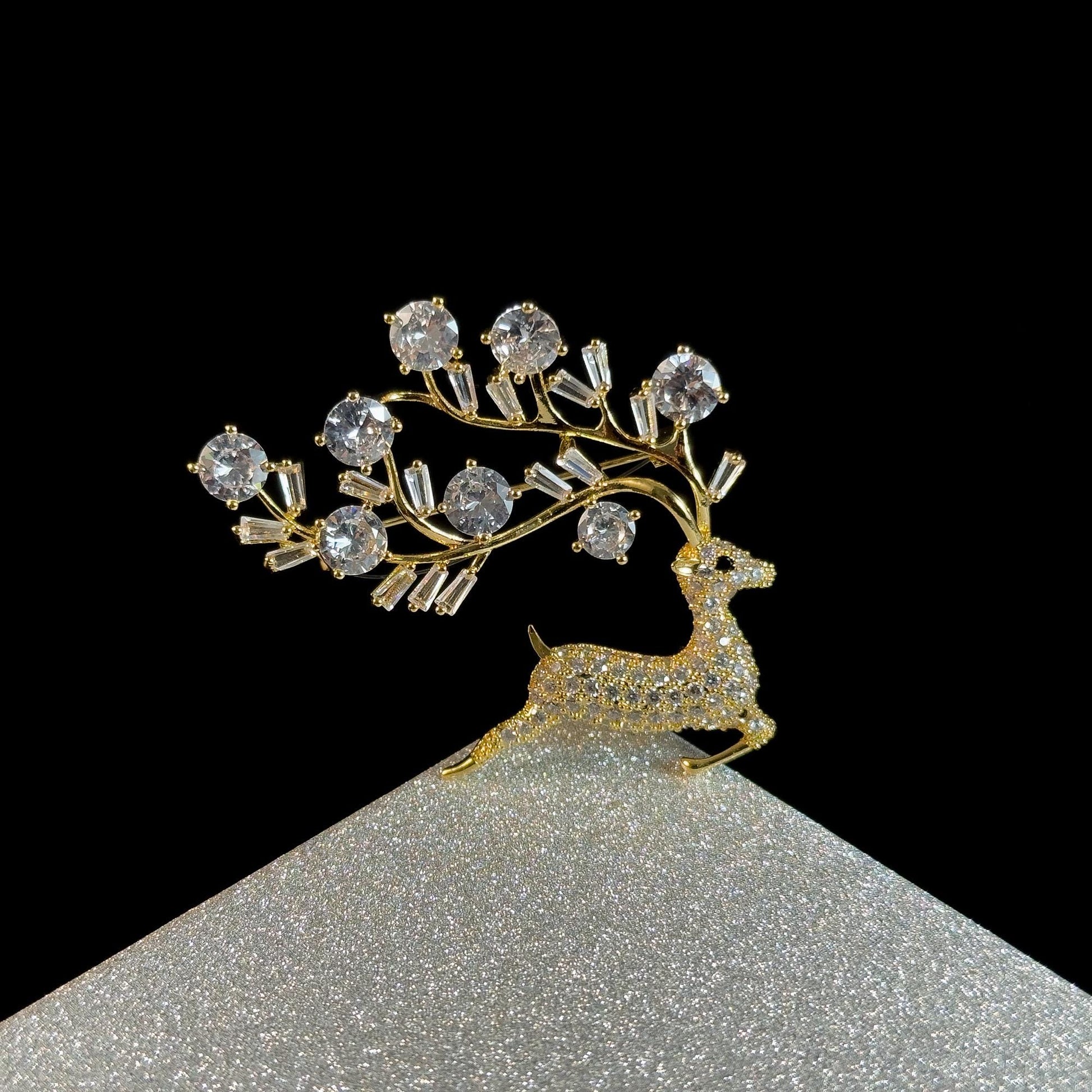 Fully Rhinestone Deer Brooch