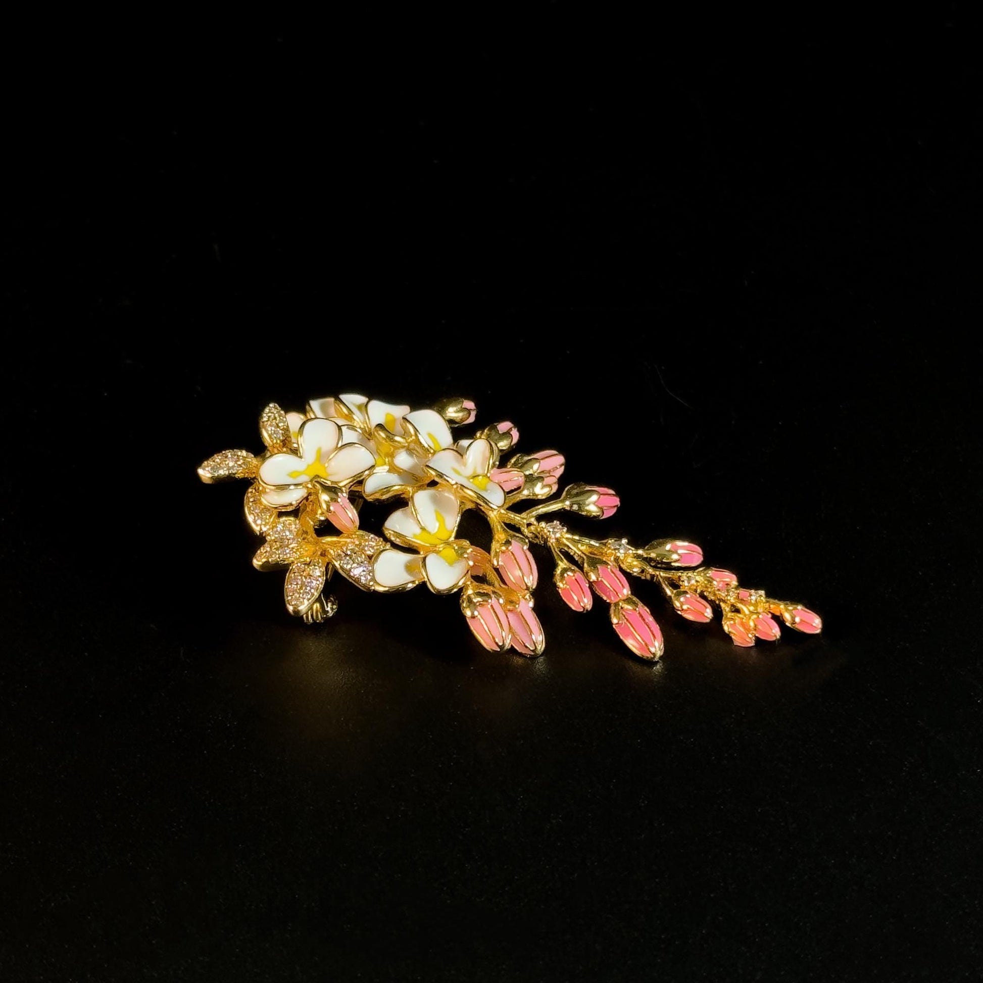Gold Wisteria Brooch