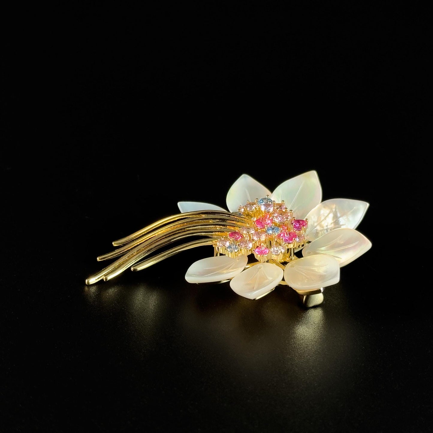 White Mother-of-Pearl Flower Brooch