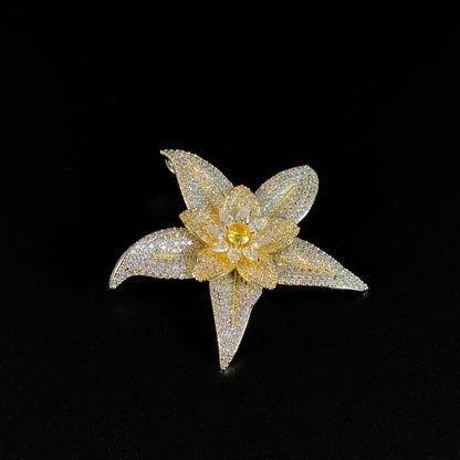 Five-Pointed Star Flower Two-Tone Gold Brooch