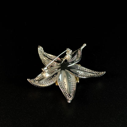 Five-Pointed Star Flower Two-Tone Gold Brooch