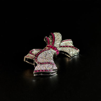 Bow-Shaped Brooch