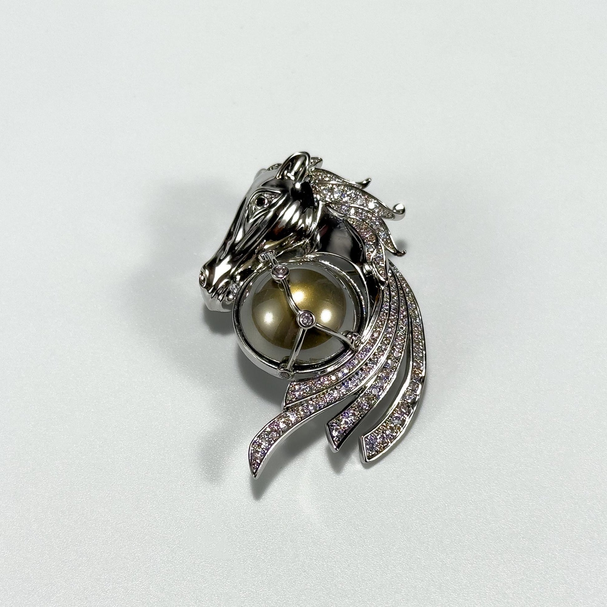 Stylish Horse Head Brooch with Sophisticated Tassel Details