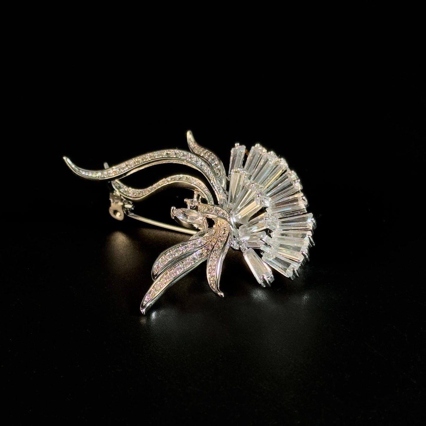 Heart-Shaped Pearl Brooch