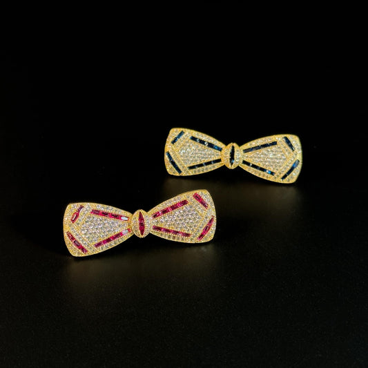 Exquisite and Luxurious Bow Brooch