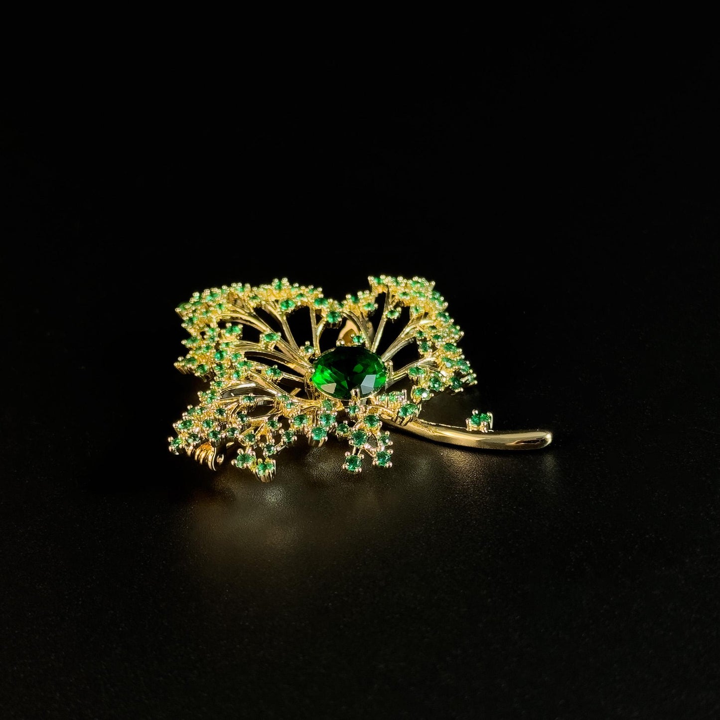 Two-Tone Maple Leaf Brooch