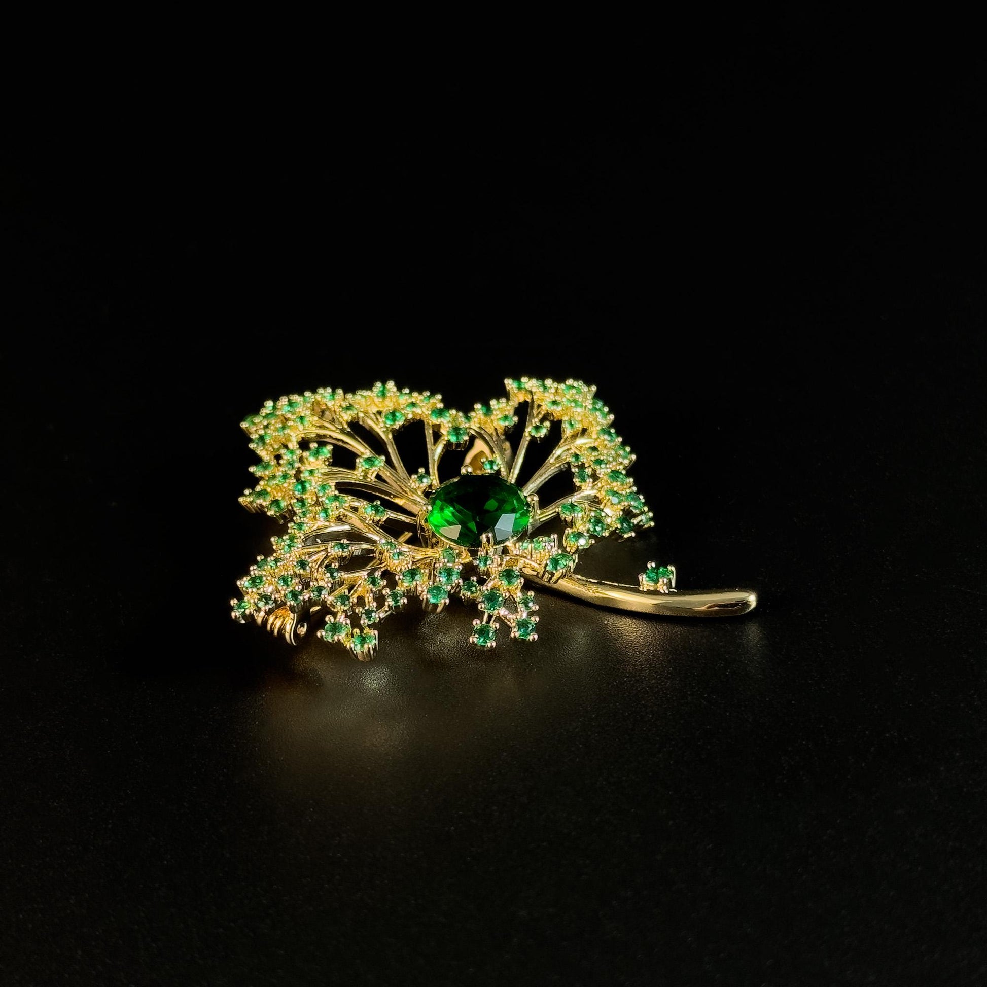 Two-Tone Maple Leaf Brooch