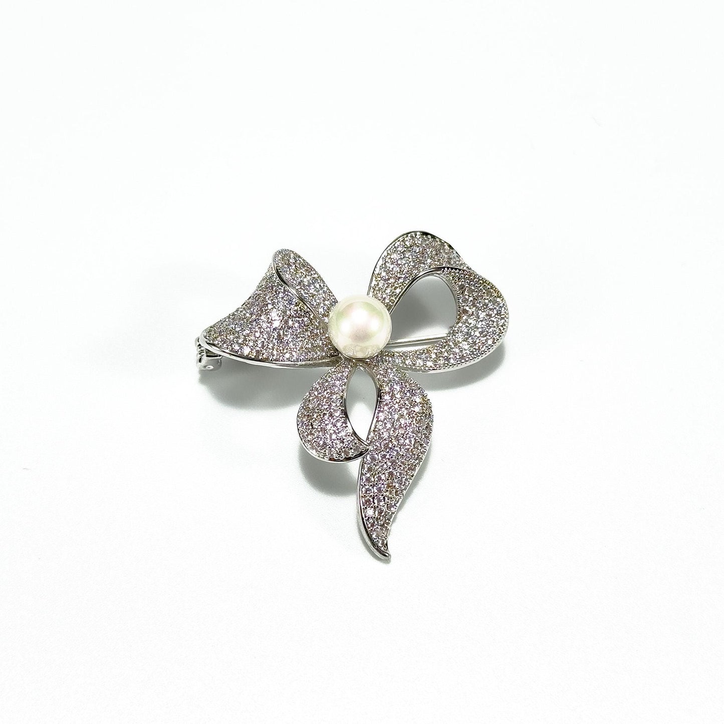 Gold Bow Pendant Brooch
