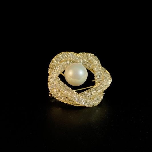 Pearl and Yellow Flower Brooch: A Delicate and Petite Flower Brooch