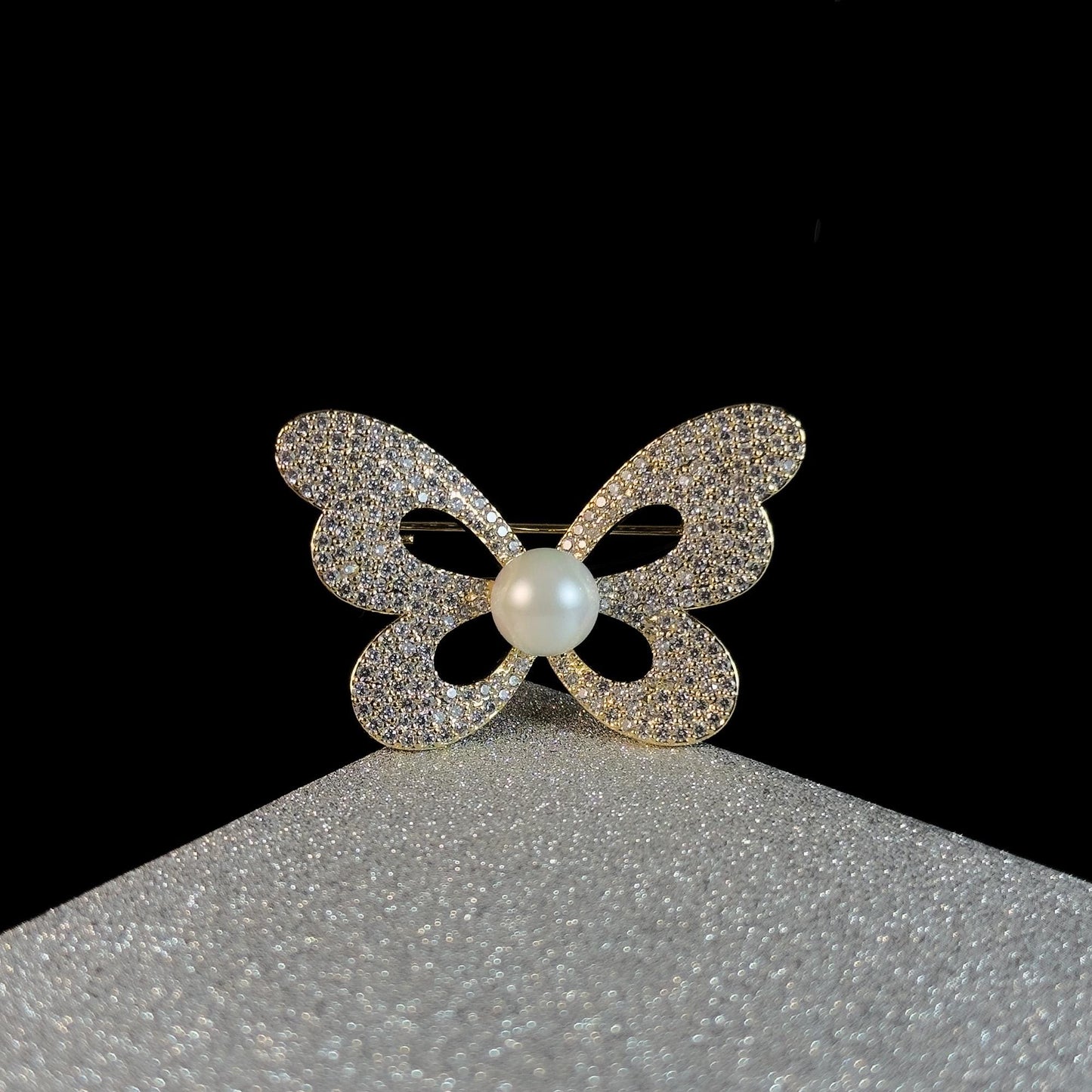 Gold Pearl Bow Brooch