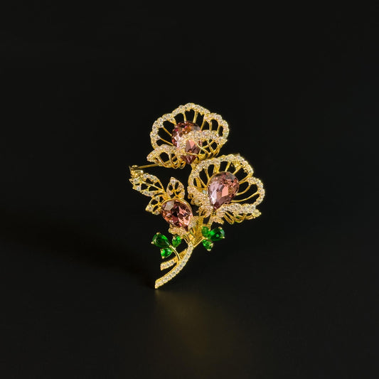 This Gold Bouquet Brooch Can Be Used as a Bouquet Brooch