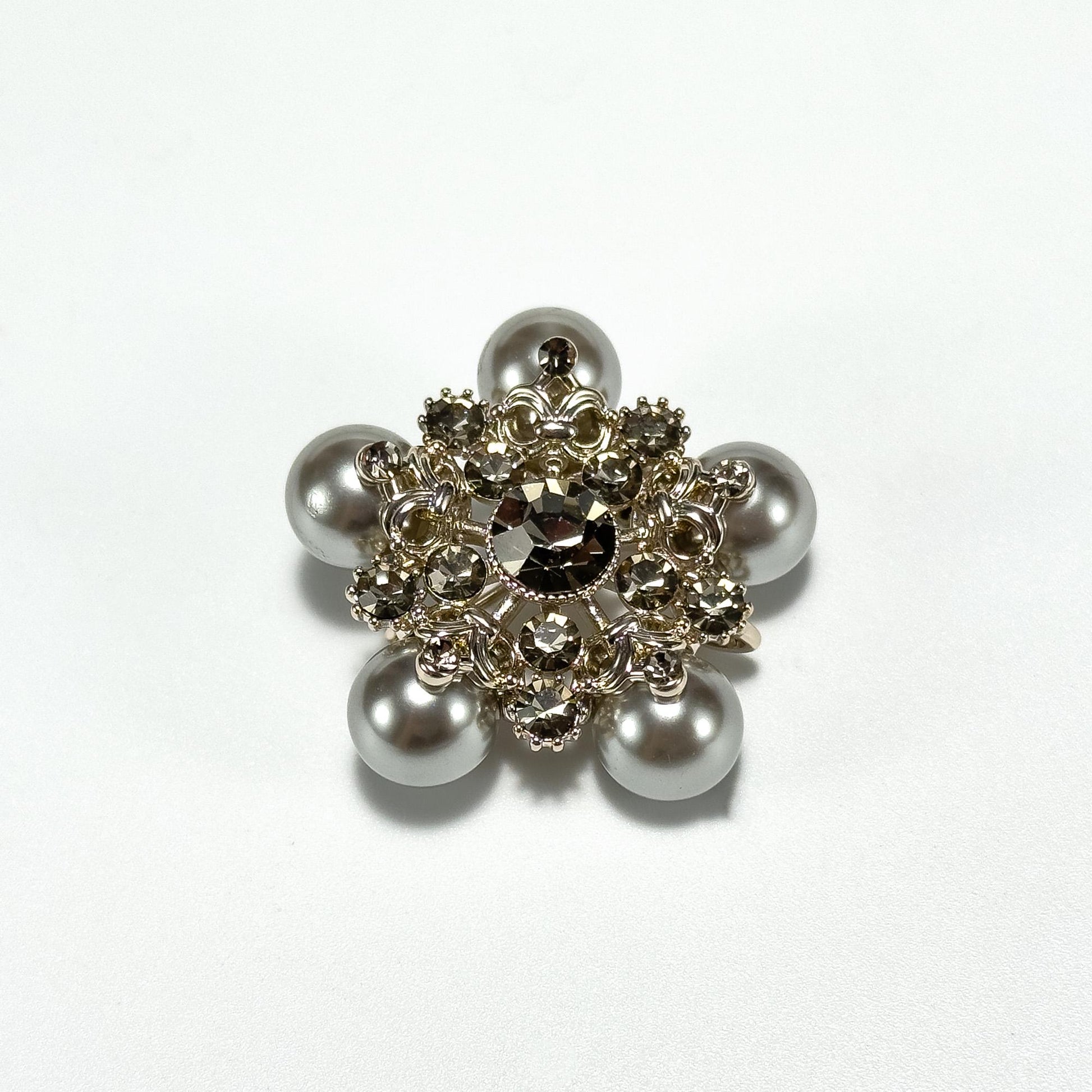 Black Pearl Flower Brooch