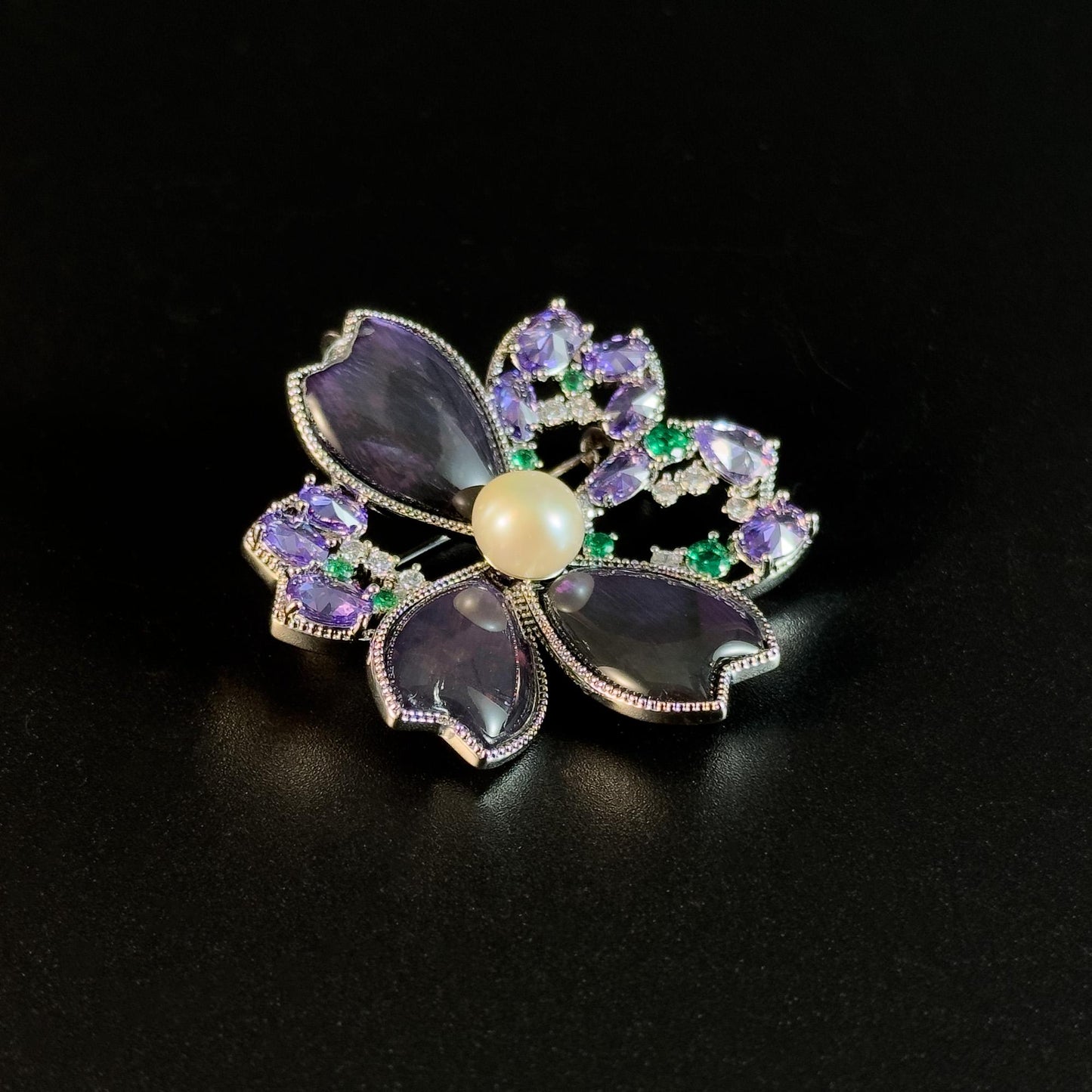 Purple Flower Pearl Brooch
