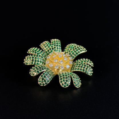 Green Daisy Brooch