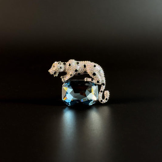 Blue Zircon Leopard Brooch