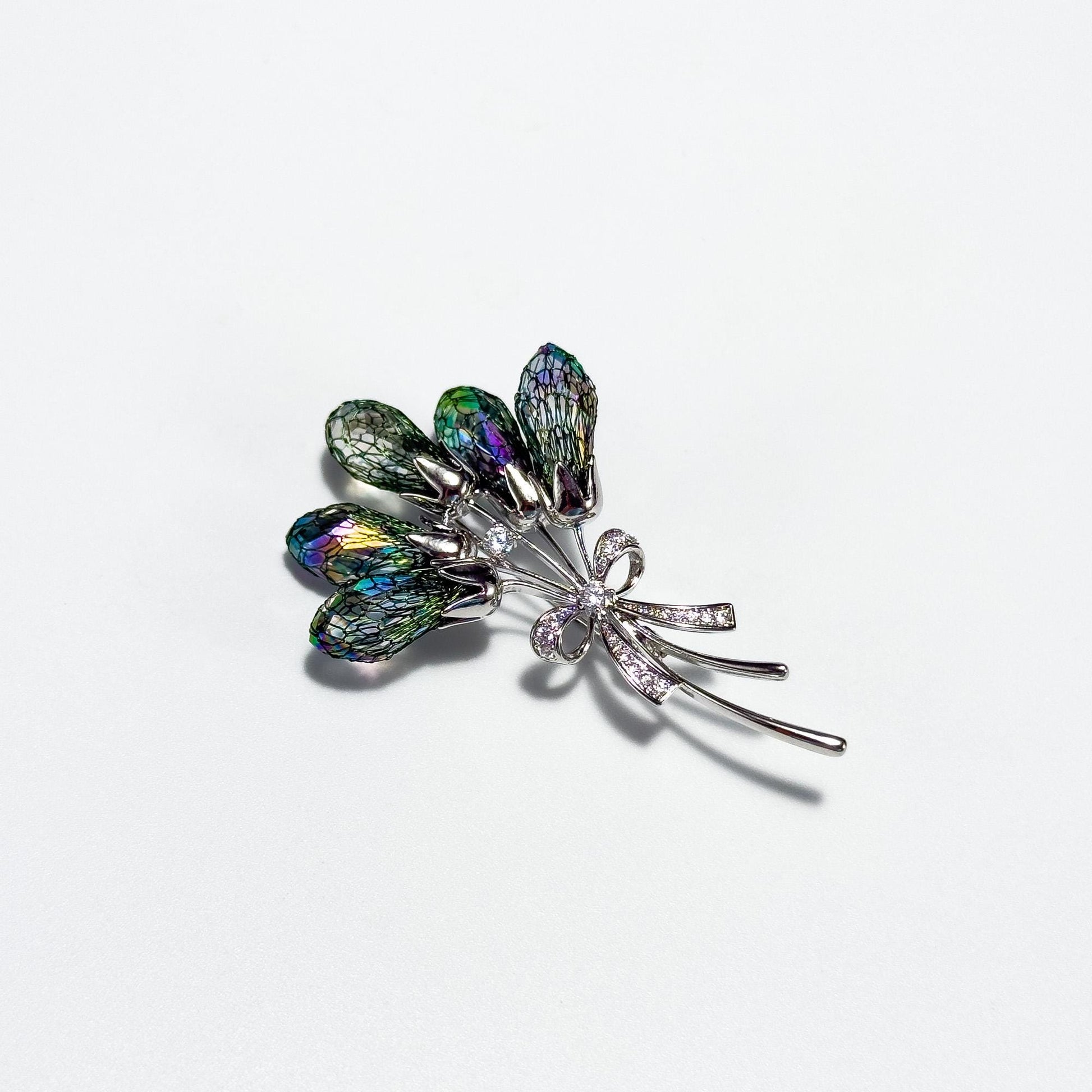 Woven Mesh Green Zircon Bouquet Brooch