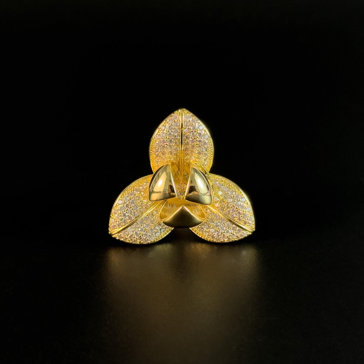 Gold Clover Brooch