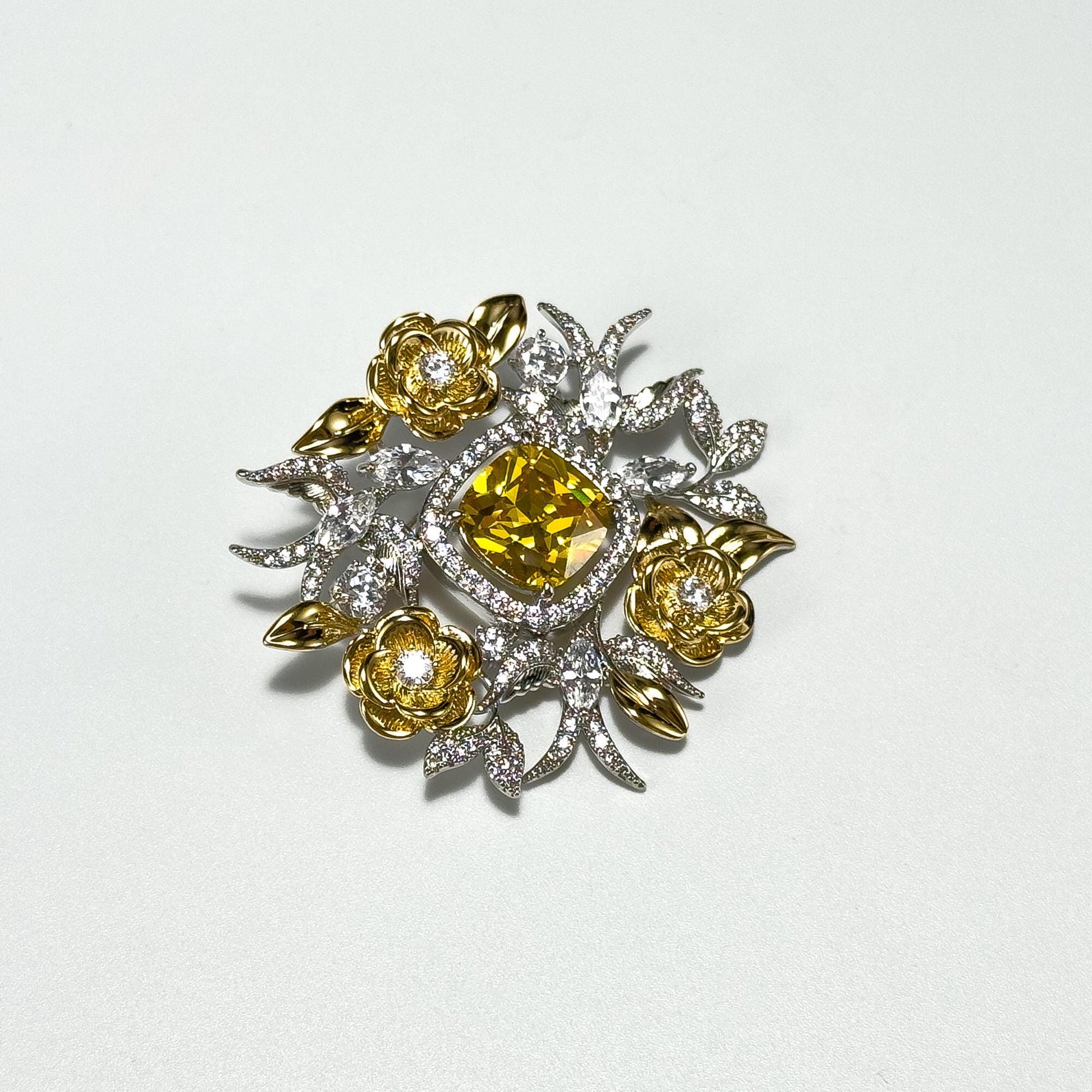 Elegant Gold Floral Brooch
