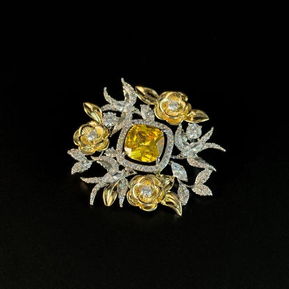 Elegant Gold Floral Brooch