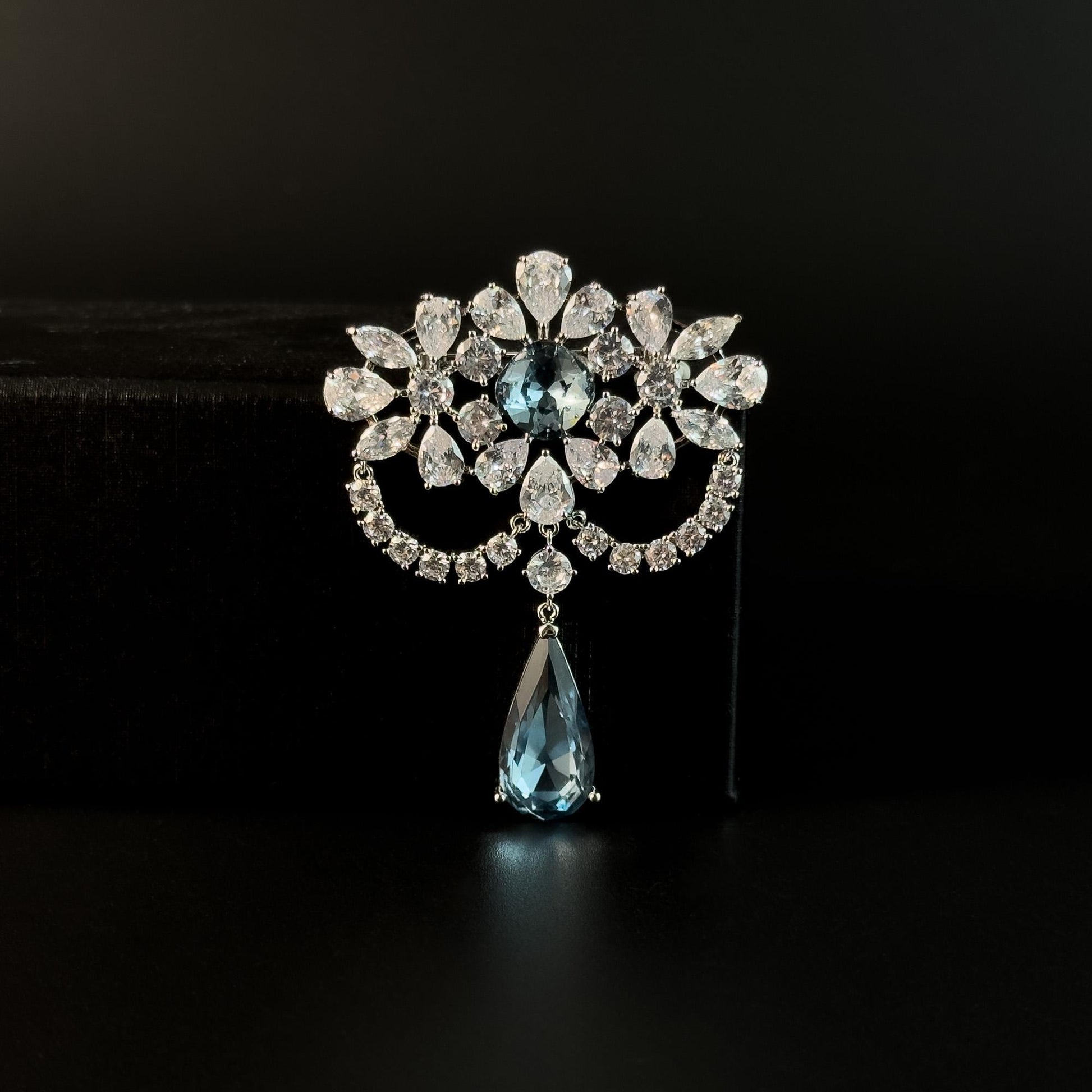 Blue Zircon Pendant Flower Brooch