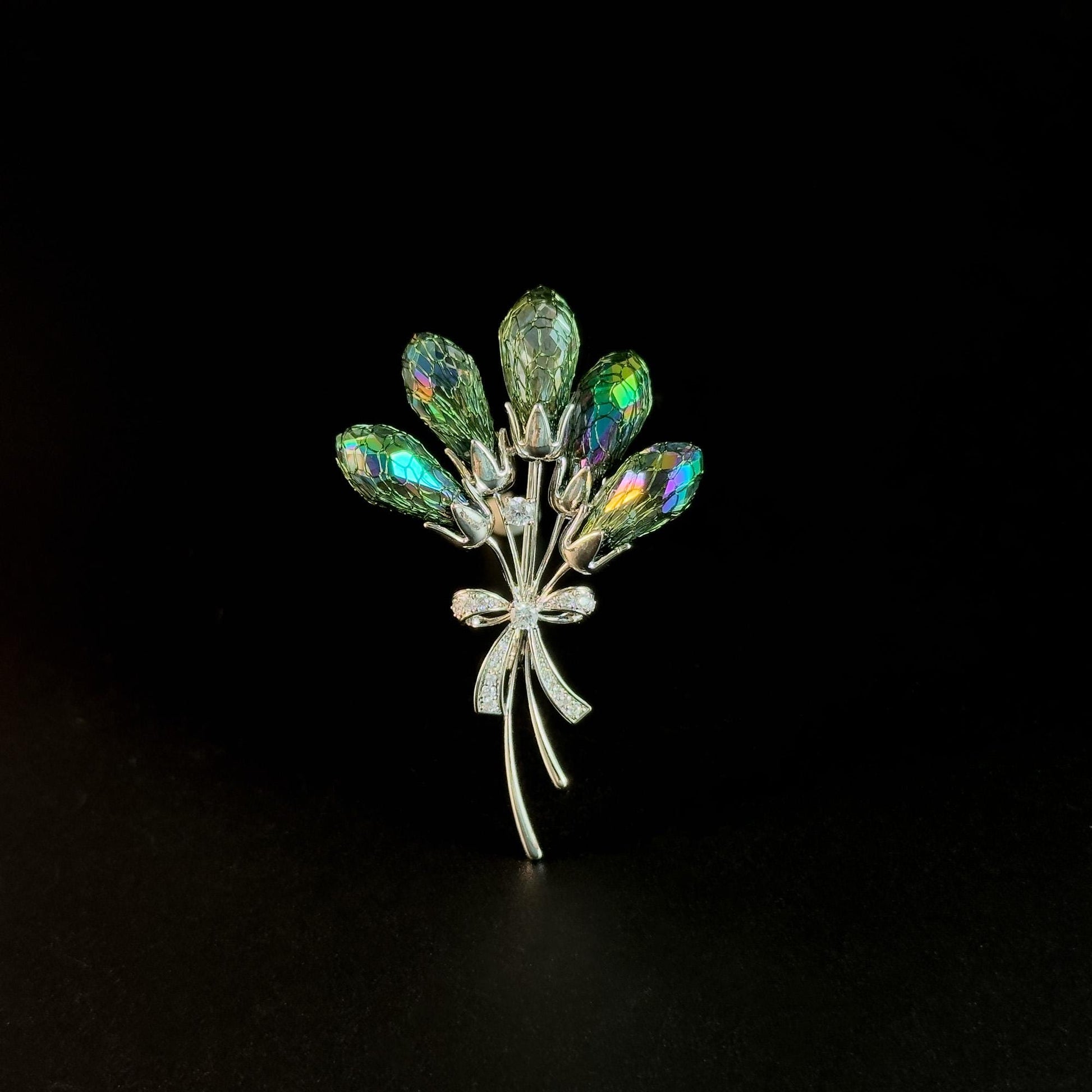 Woven Mesh Green Zircon Bouquet Brooch