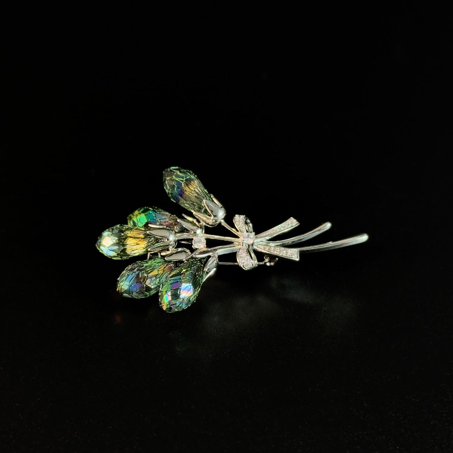 Woven Mesh Green Zircon Bouquet Brooch