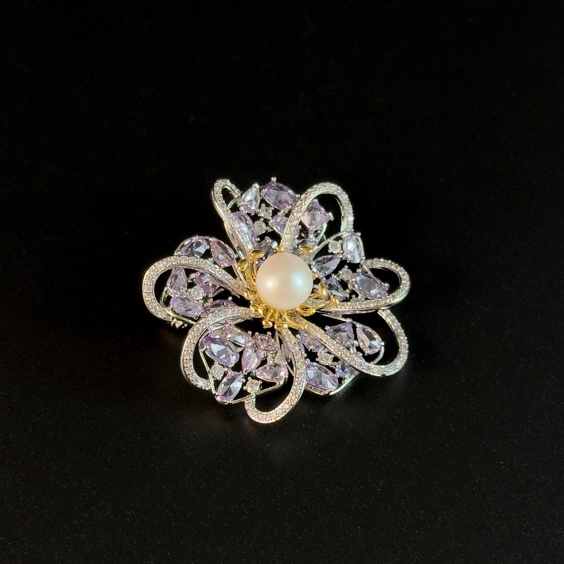 Pearl Flower Brooch