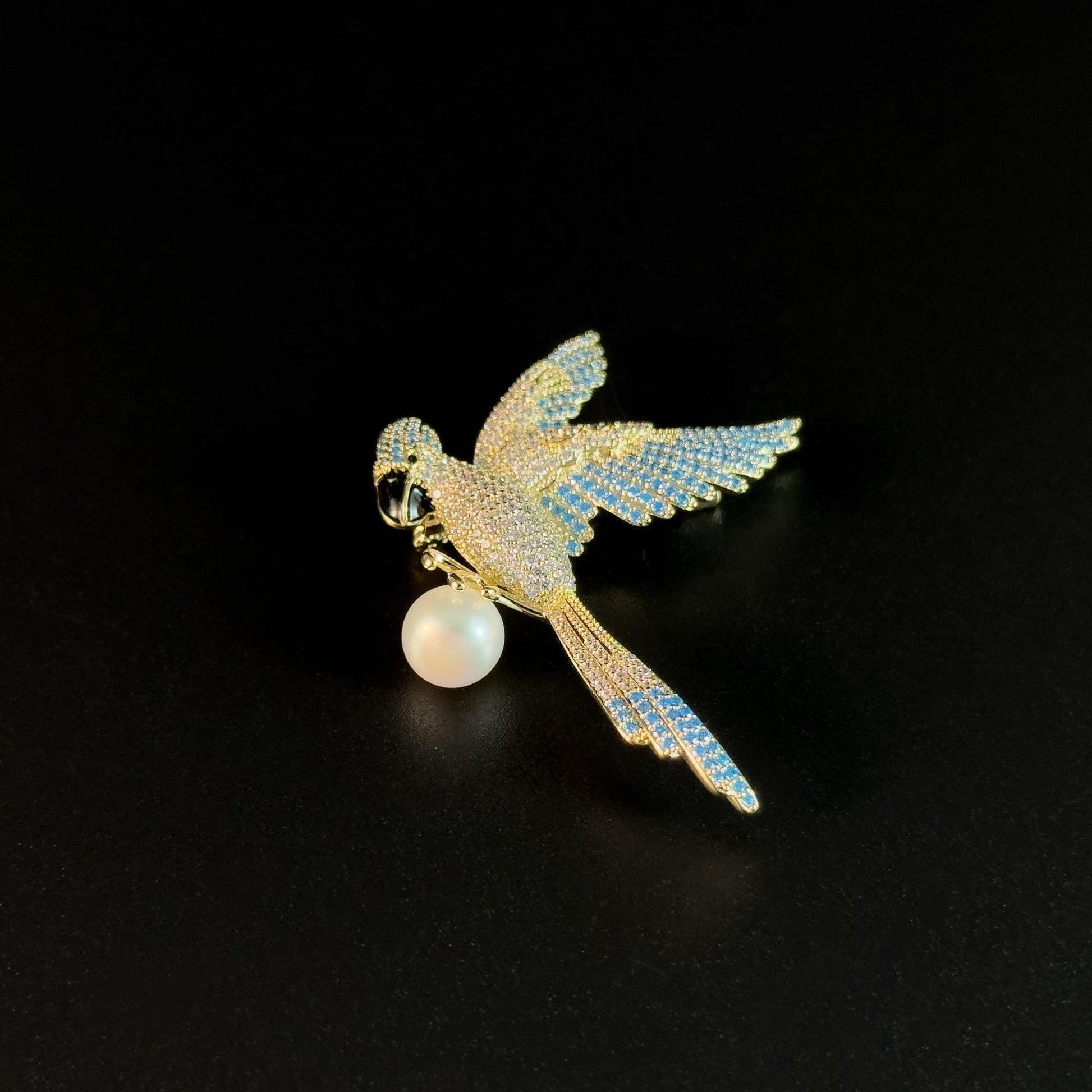 Blue-Winged Pearl Parrot Brooch