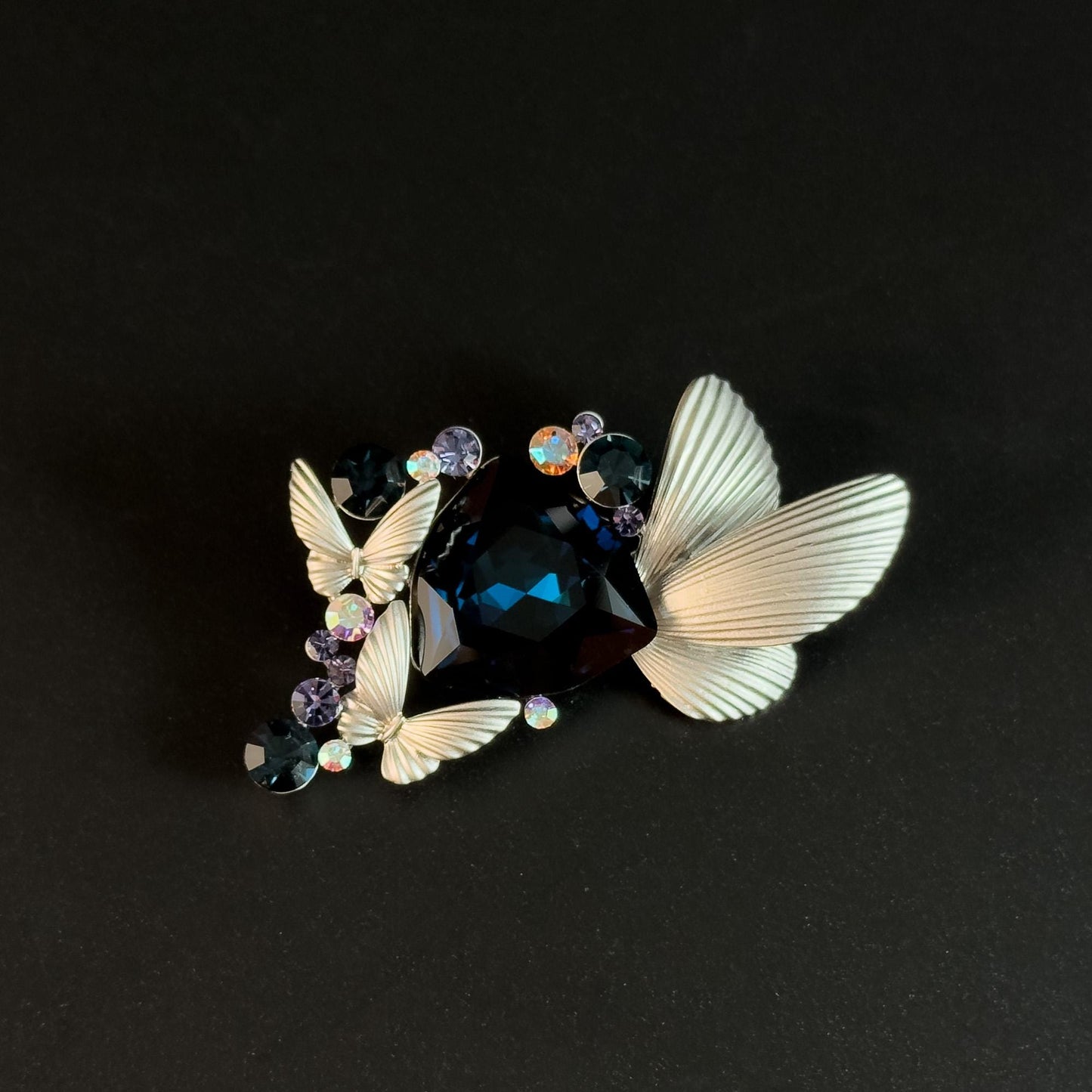 Deep Blue Zircon Butterfly Leaf Brooch