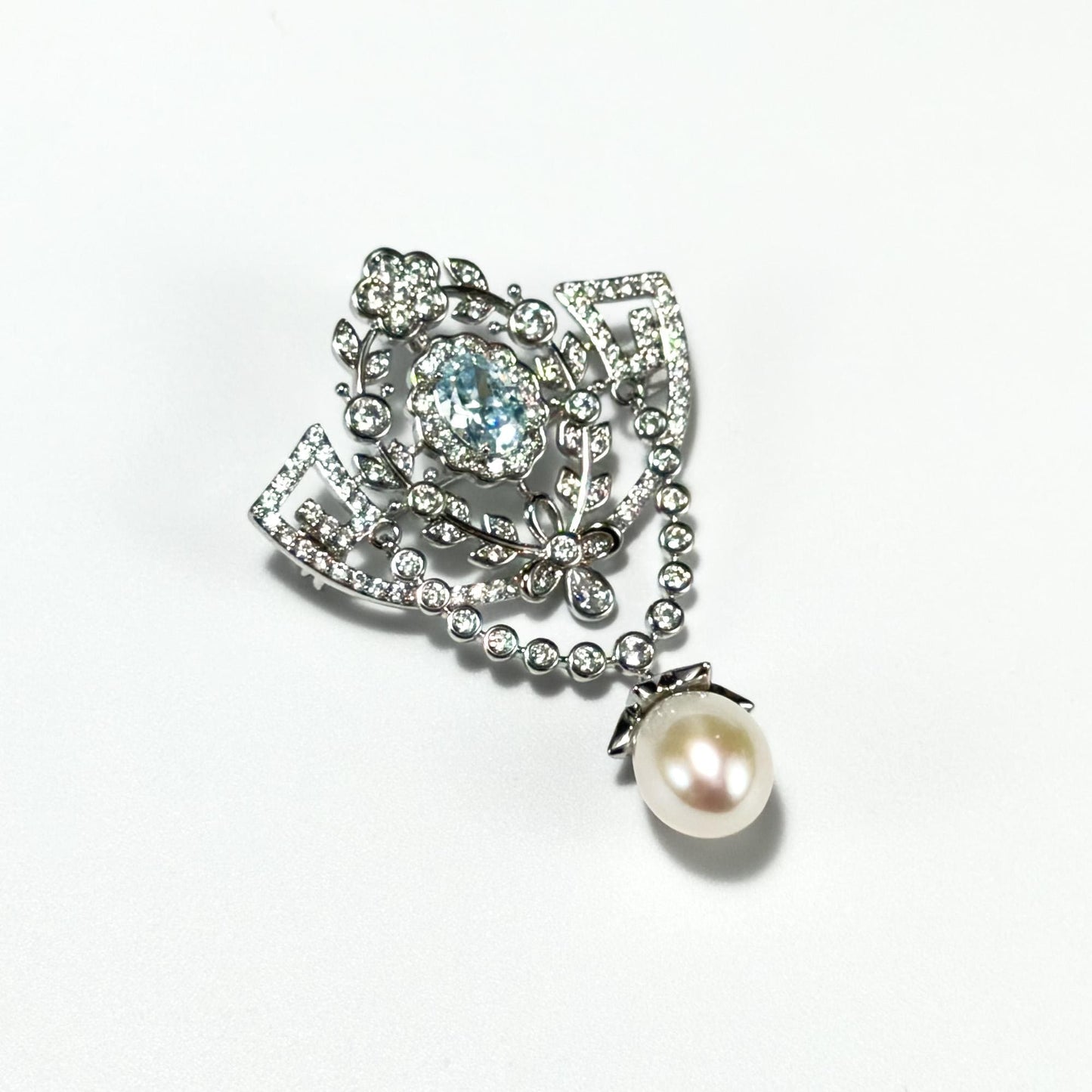 Baroque Style Pearl Pendant Brooch