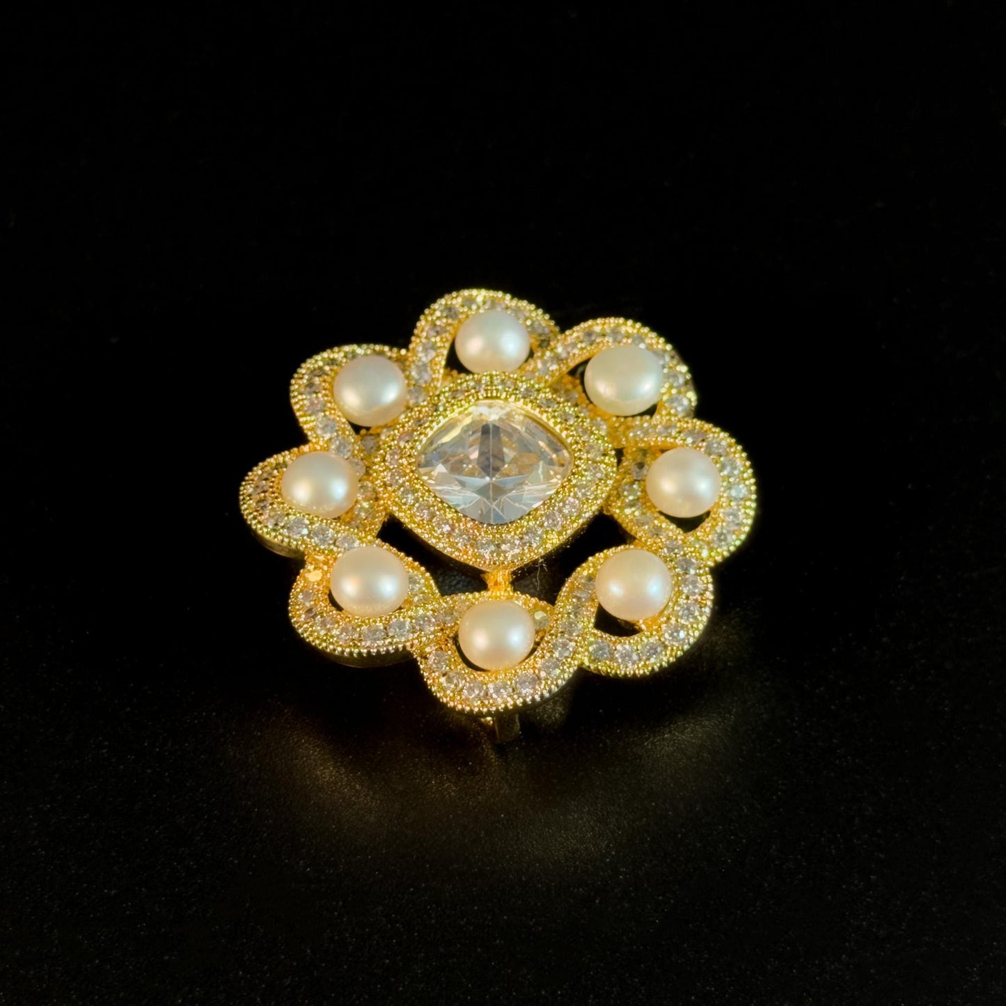 Pearl Flower Brooch