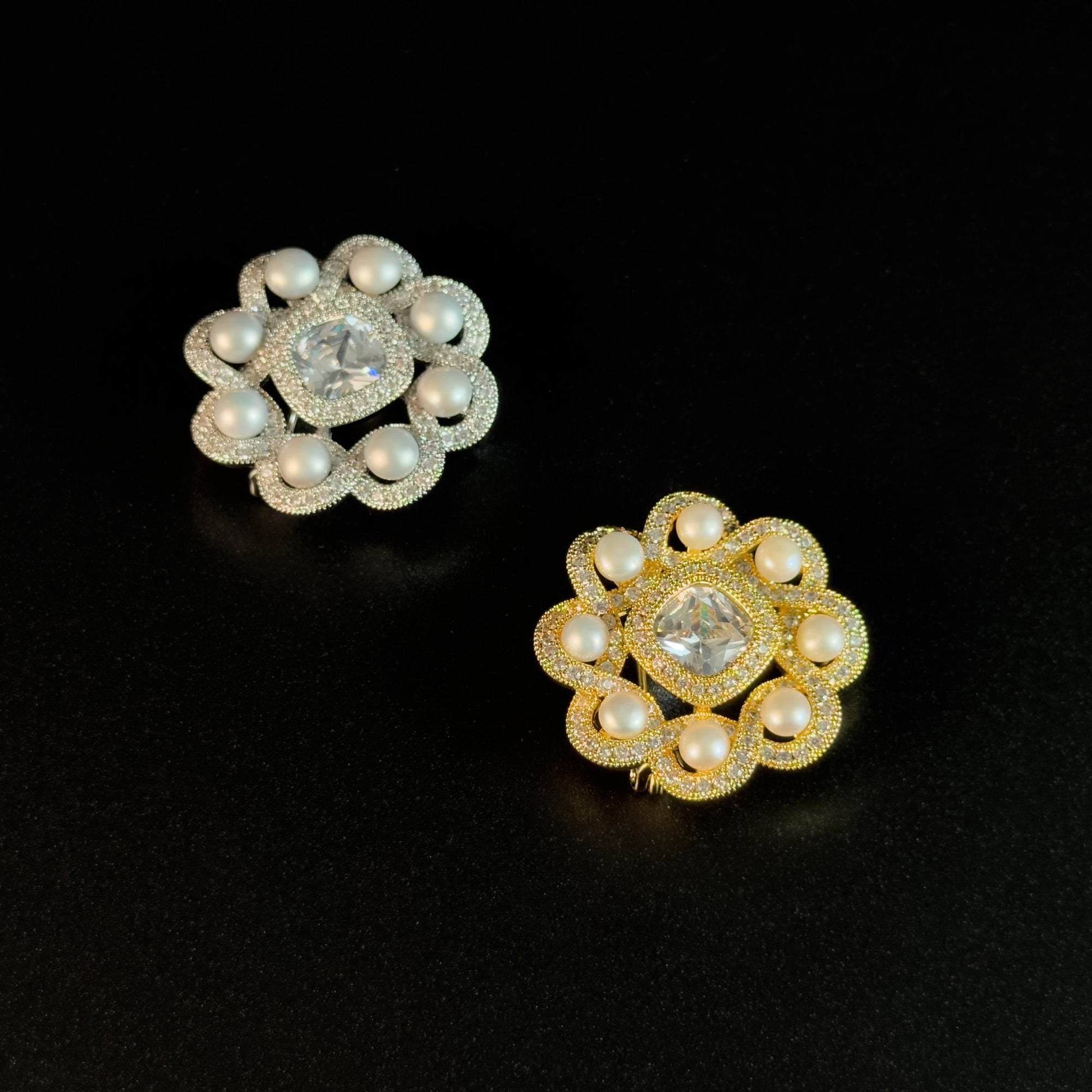 Pearl Flower Brooch