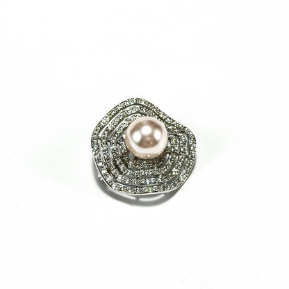 Silver Pearl Round Brooch