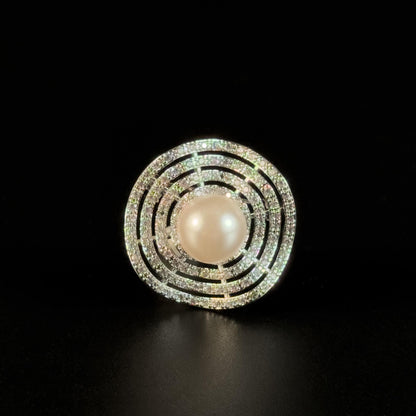 Silver Pearl Round Brooch