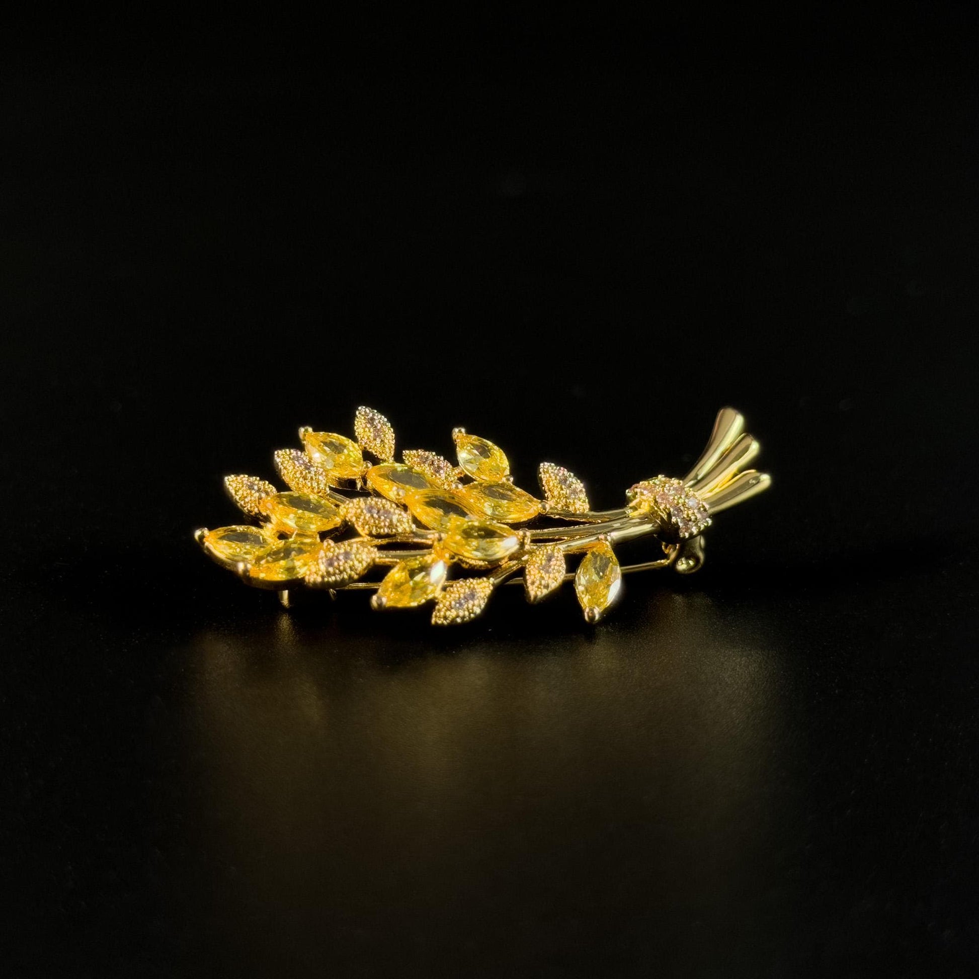 Golden Wheat Ear Brooch